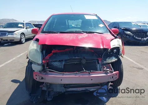 2011 Toyota Yaris z USA, uszkodzony, nr VIN JTDKT4K38B5332157